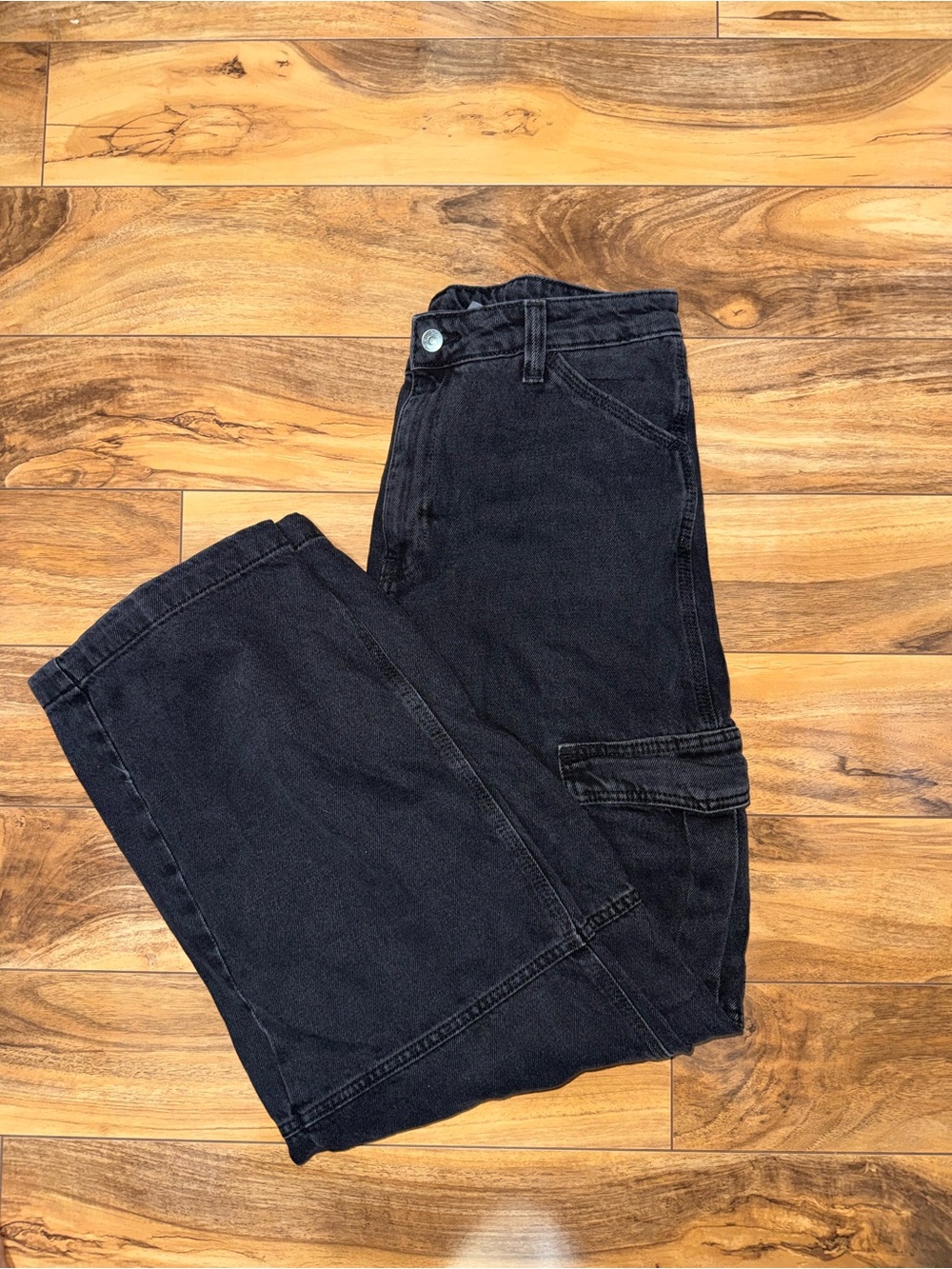 Black Cargo Jeans